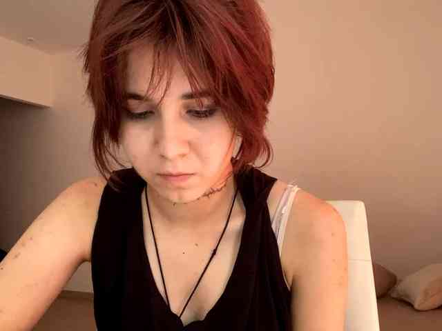 AngelinaVier webcam