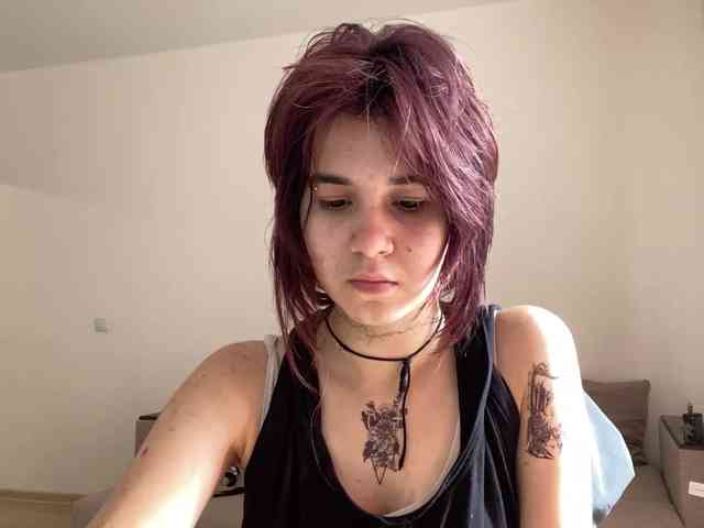 AngelinaVier webcam