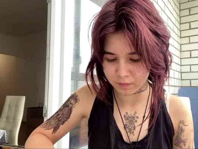 AngelinaVier webcam