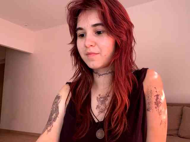 AngelinaVier webcam