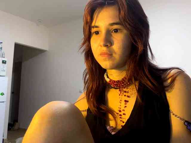 AngelinaVier webcam
