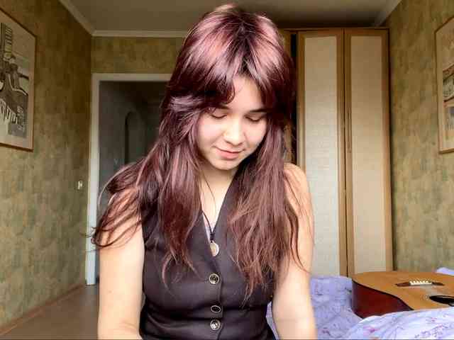 AngelinaVier webcam
