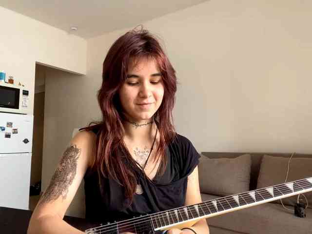 AngelinaVier webcam