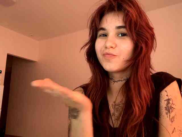 AngelinaVier webcam
