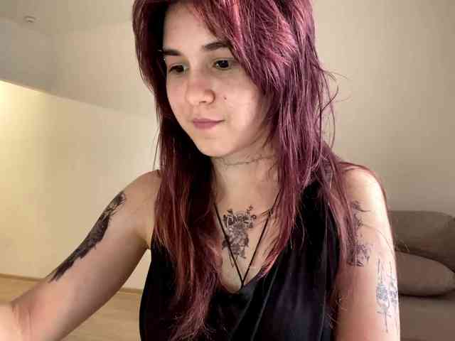 AngelinaVier webcam
