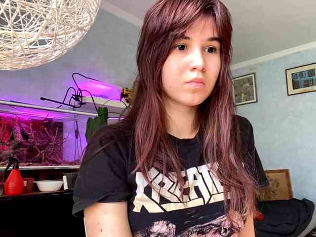 AngelinaVier webcam