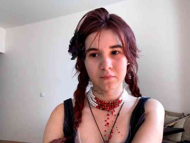 AngelinaVier webcam