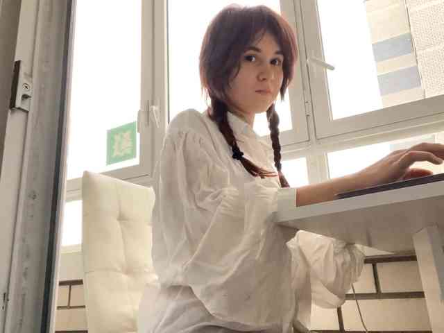 AngelinaVier webcam