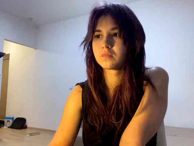 AngelinaVier webcam