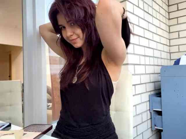 AngelinaVier webcam