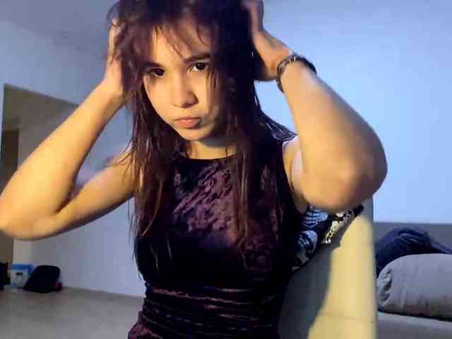 AngelinaVier webcam