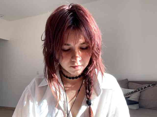 AngelinaVier webcam
