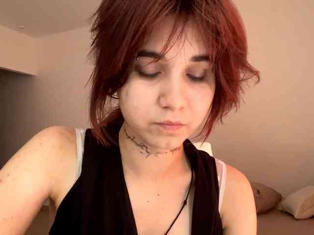 AngelinaVier webcam