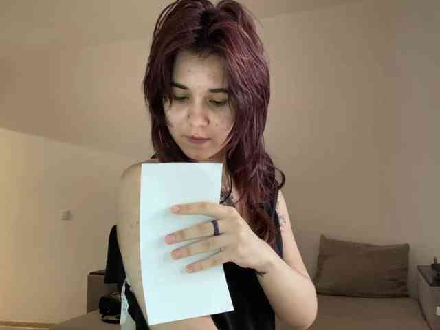 AngelinaVier webcam