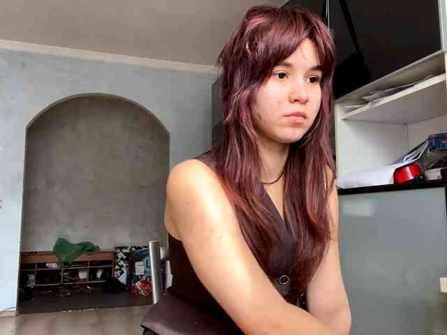 AngelinaVier webcam