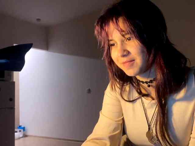 angelinavier's live room