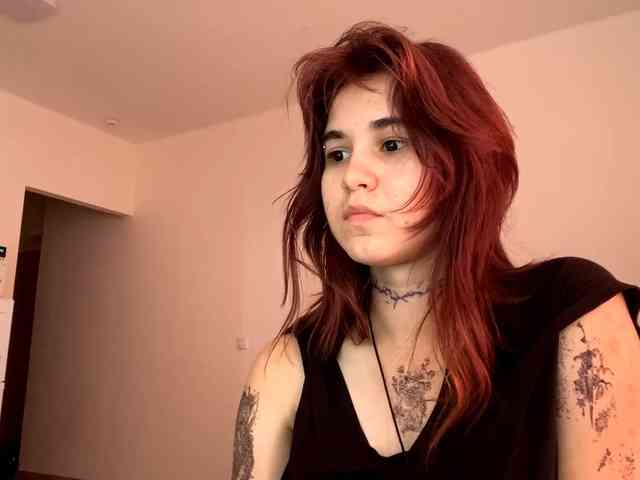 AngelinaVier webcam