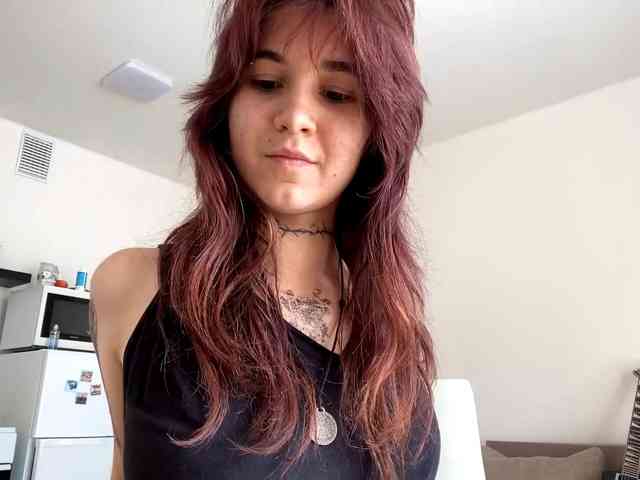 AngelinaVier webcam
