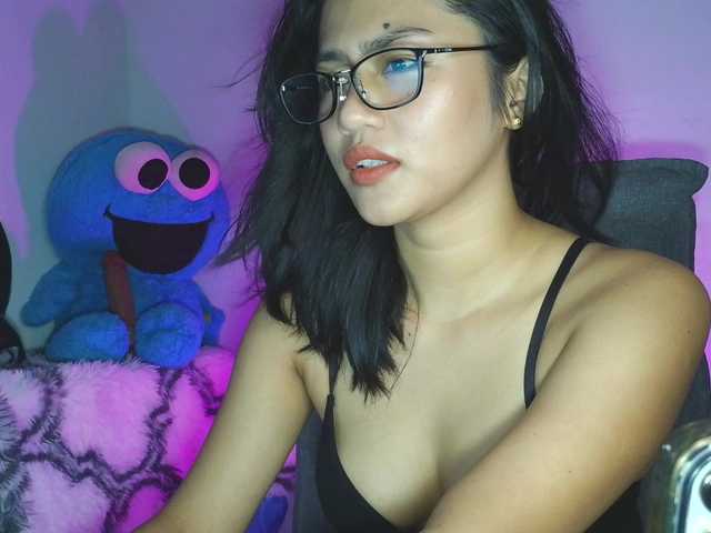 BadKittyXO live cam on BongaCams