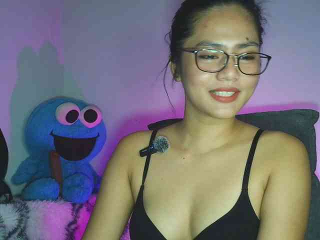 BadKittyXO webcam