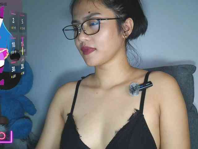 BadKittyXO webcam