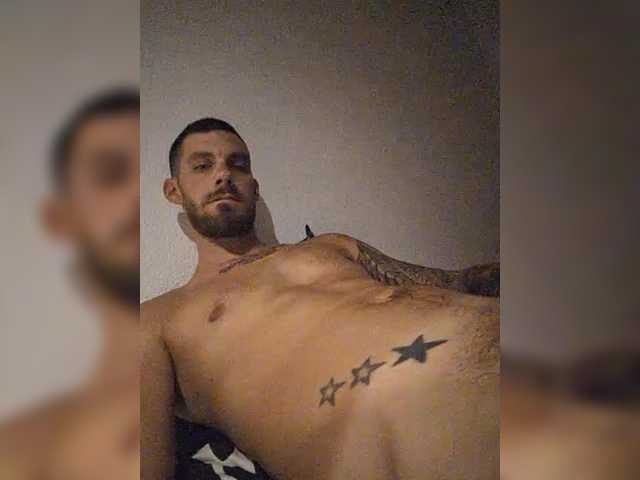 DrakoXx live webcam show