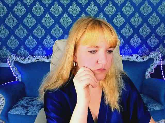 KirraSalute Live Webcam on BongaCams