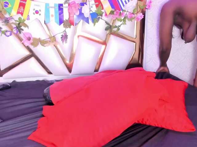 AmyyRous live cam on BongaCams