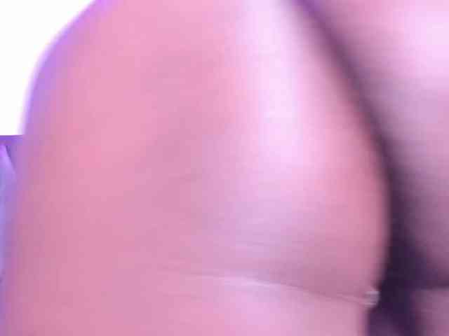 AmyyRous webcam