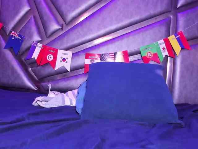 AmyyRous webcam