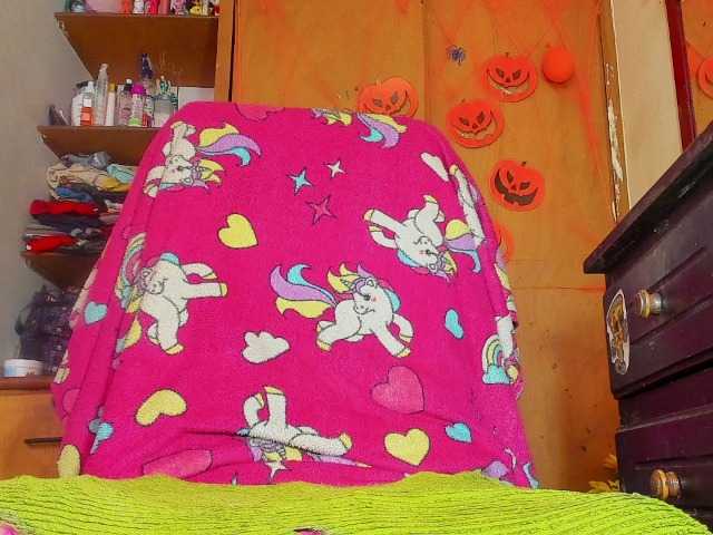 sarafoxxx live cam on BongaCams