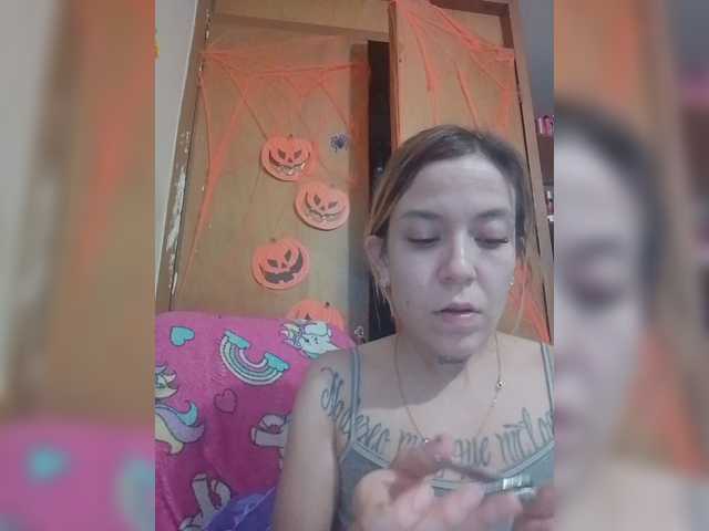 sarafoxxx live cam on BongaCams