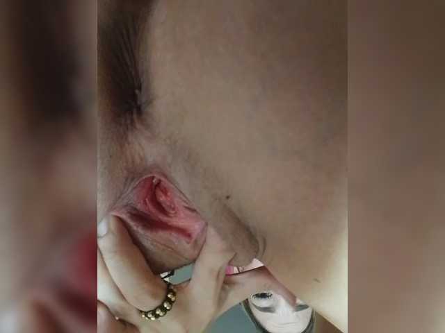 sarafoxxx live cam on BongaCams