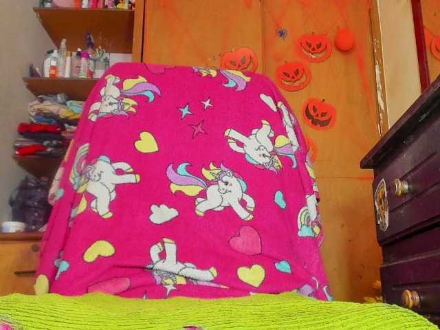 sarafoxxx live cam on BongaCams