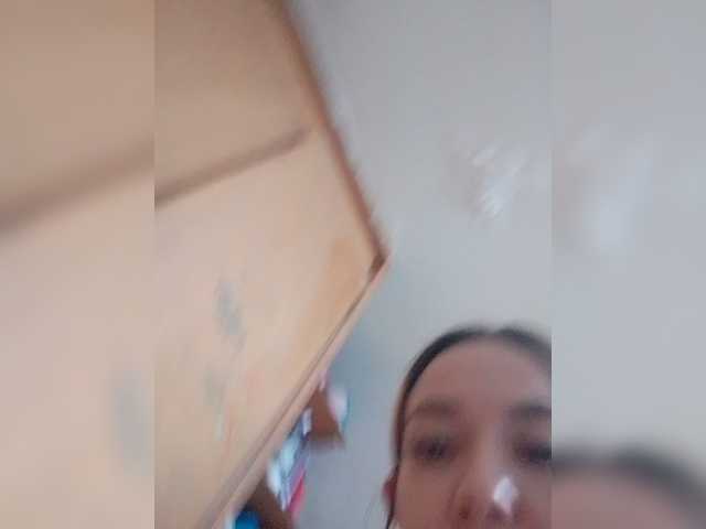 sarafoxxx live cam on BongaCams