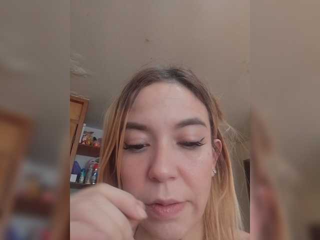 sarafoxxx live webcam show