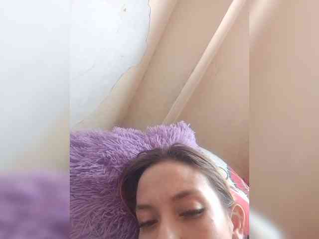 sarafoxxx webcam