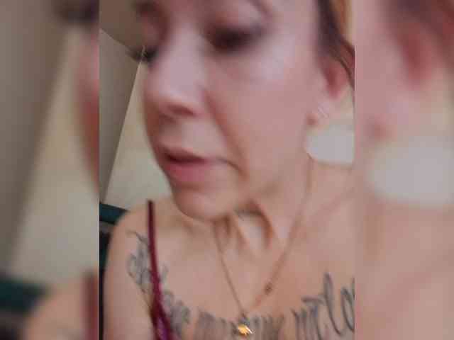 sarafoxxx