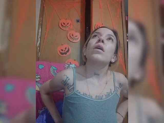 Cloe1617 webcam