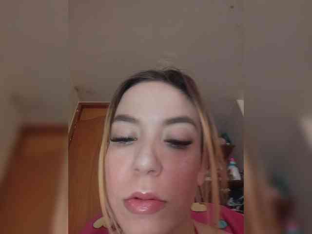 sarafoxxx webcam