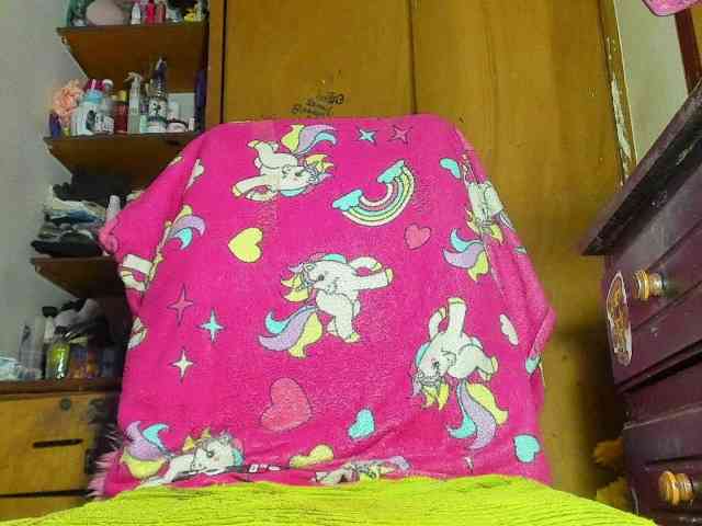 Cloe1617 webcam