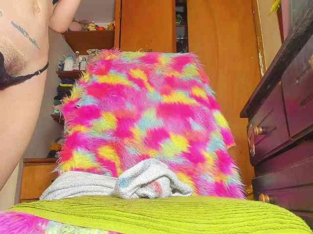 sarafoxxx webcam