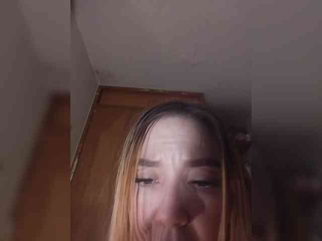 sarafoxxx webcam