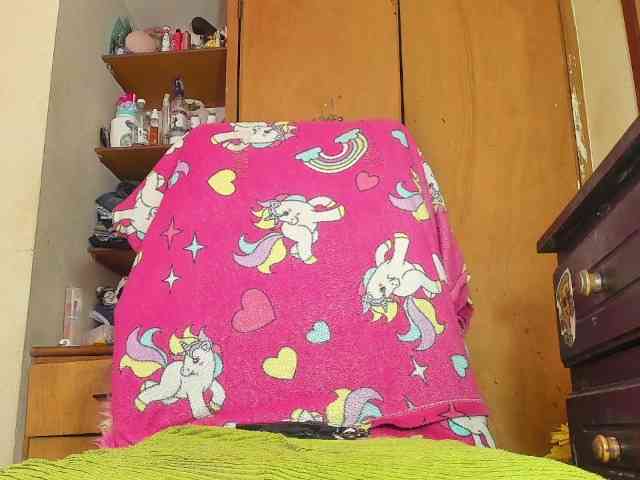 Cloe1617 webcam