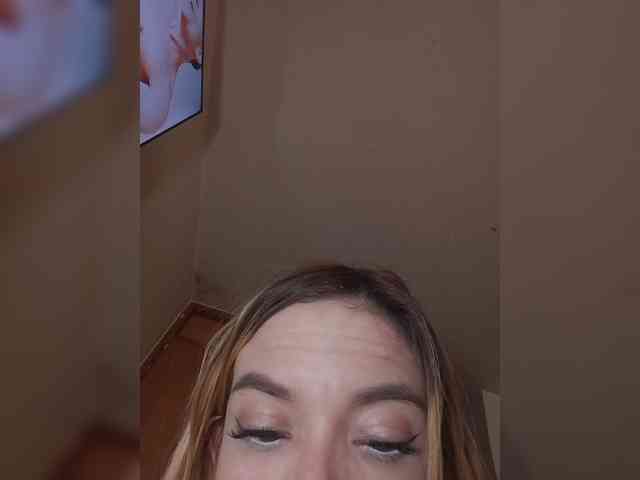 sarafoxxx webcam