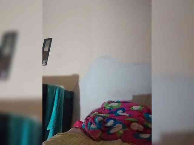 Cloe1617 webcam