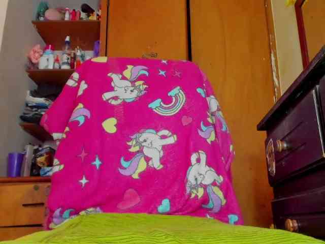 Cloe1617 webcam