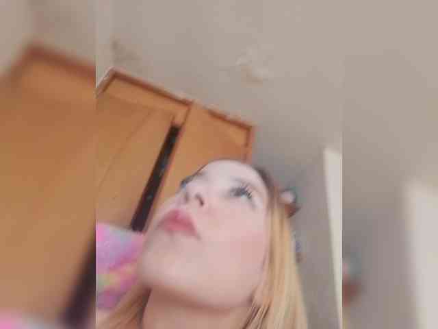 sarafoxxx webcam