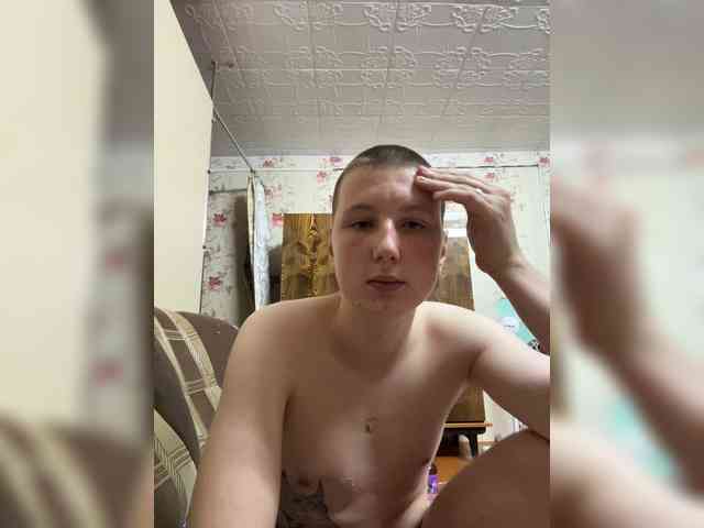 Mikolay234 Bongacams live cam