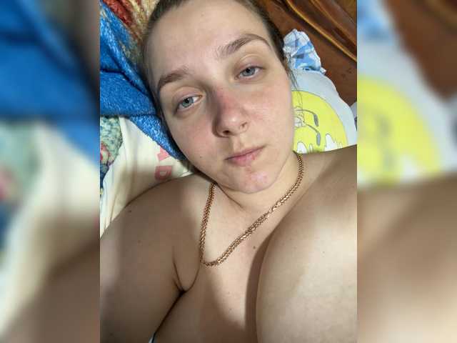 Leenchik1 live webcam show